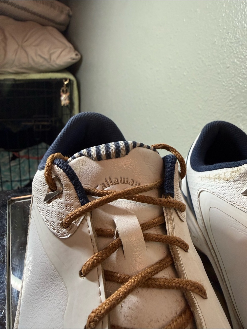 Callaway Coronado V2 Waterproof Spiked Golf Shoes White Navy Women’s Size 8.5 - Picture 4 of 6